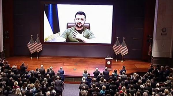 Volodimir Zelenski, aplaudat în Congresul SUA: „Vă cer să faceți mai mult”  - VIDEO