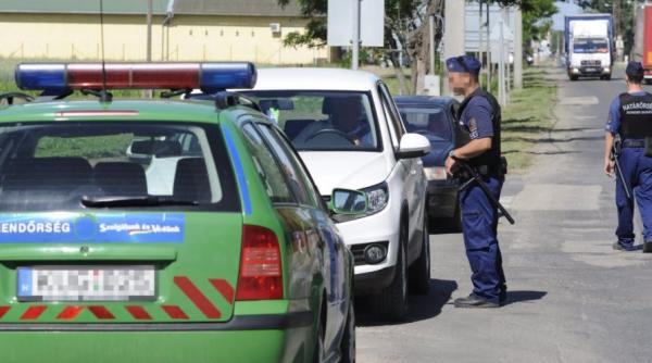 Ungaria. Român, în drum spre Londra, prins de polițiștii maghiari cu mașina burdușită de antibiotice 