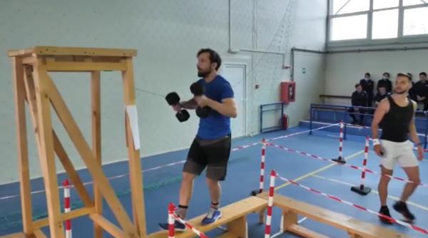 Dani Oțil a dat „examen“ la Academia de Poliție: „E simplu, dar ți se cam taie gazul pe final“ (VIDEO)