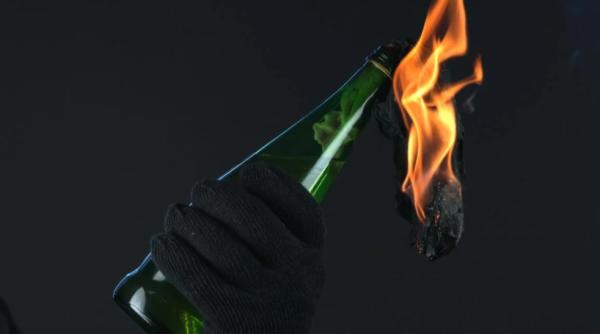 Site-urile din Ucraina se reprofilează: de la rețete de gogoși, la rețete de cocktailuri Molotov