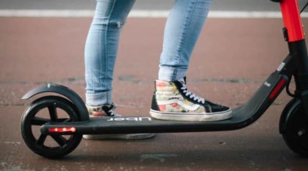 Doi români arestați în Spania, după ce au cumpărat scutere și biciclete furate. Poliția: "Știau de unde provin bunurile"