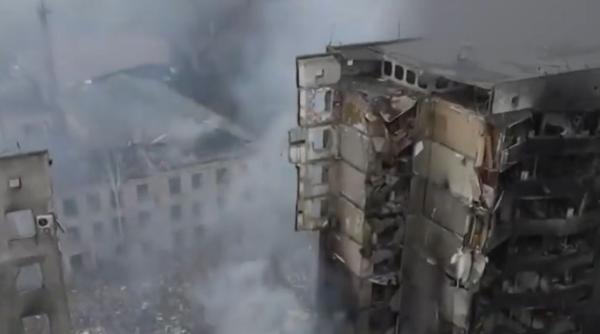 Ucraina. Oraşul Cernigov este înconjurat de forţele ruse, iar civilii sunt blocați. Alte trei explozii puternice în Lviv 