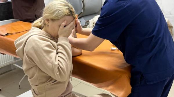 Povestea incredibilă a Lesyey, o tânără care a salvat doi copii dintr-o mașină în care soldații ruși au tras fără milă