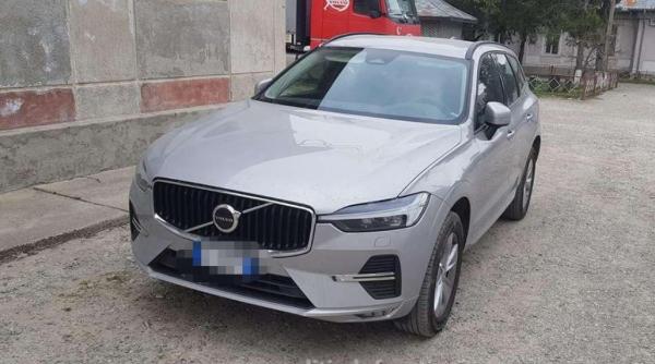 Automobil, în valoare de peste 50.000 de euro, furat din Italia, depistat la Botoşani 