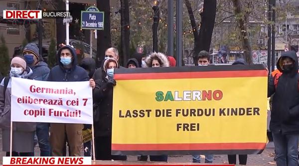 Doi din cei șapte copii ai familiei Furdui, luați de serviciile sociale din Germania, au ajuns acasă