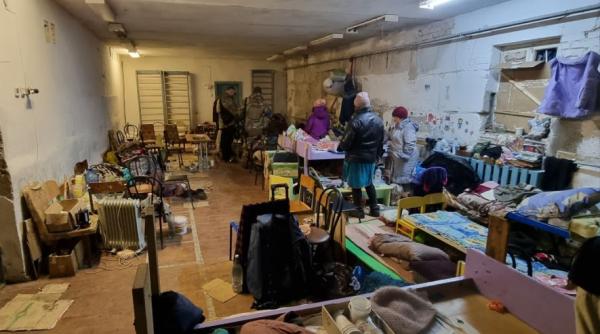 Rușii au ținut ostatici peste 150 de oameni în subsolul unei școlii din regiunea Cernihiv: Cei vii stăteau cu morții lângă ei