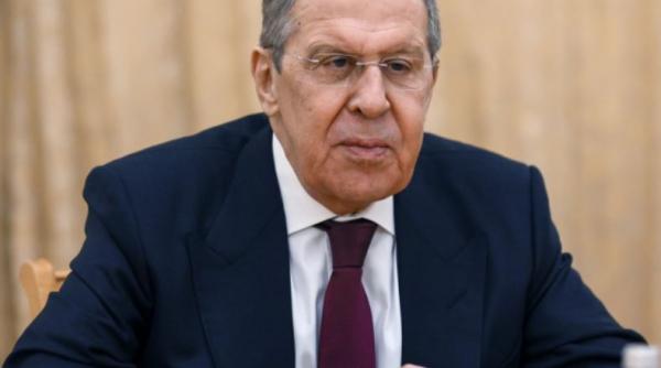 Ministrul rus de externe, Serghei Lavrov, consideră că acuzaţiile vizând Bucea sunt menite să submineze negocierile ruso-ucrainene