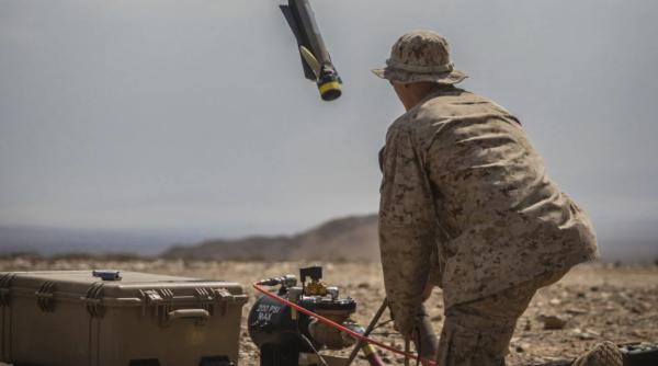 Militari ucraineni, antrenaţi în SUA pentru a opera drone Switchblade