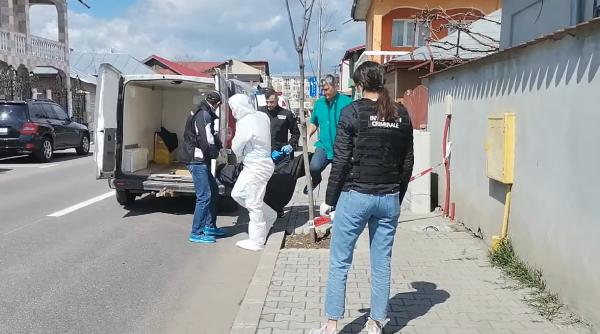 Un român și fiica sa, găsiţi înjunghiaţi în casă