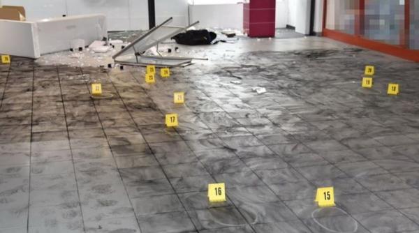 Ungaria. Doi români care au jefuit un magazin de bijuterii, puși sub acuzare. Complicii lor, de negăsit