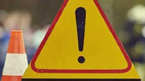 Româncă, scoasă moartă din mașina zdrobită de două camioane. Accident rutier între două TIR-uri și un autoturism pe DN 2