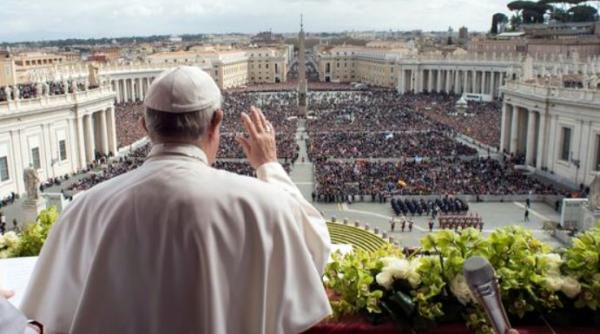 Ucrainenii cer excluderea rușilor de la procesiunea din Vinerea Mare a Papei Francisc. Arhiepiscopul ucrainean: Este jignitor!