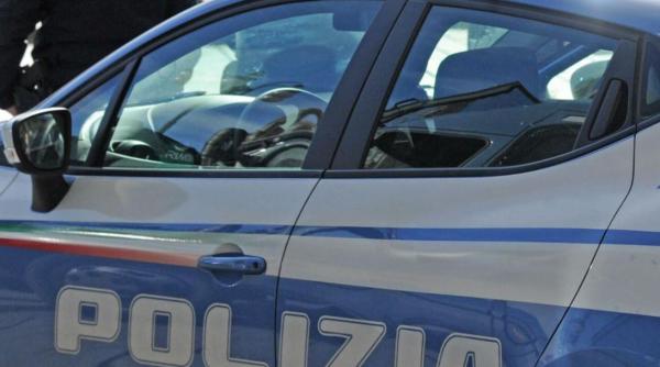 Italia. Un hoț român, care a furat un telefon mobil și a fugit cu o mașină furată, arestat  