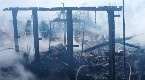 Autorităţile ucrainene au identificat 900 de civili, ucişi de forţele ruse. Șeful poliției: Sub dărâmături mai sunt persoane decedate