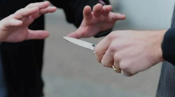  Italia. Scandal în familie cu final sângeros. O româncă și-a înjunghiat, fără milă, partenerul 