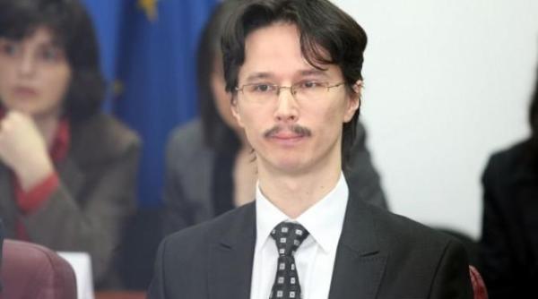 Cristi Dănileț, despre CCR: Curtea nu trebuie să fie implicată în arena politică