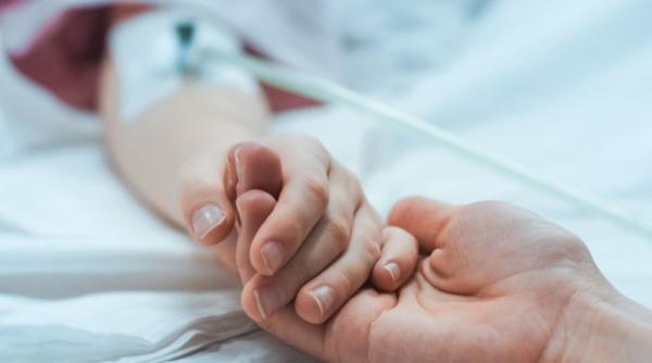 Cazurile misterioase de hepatită la copii se răspândesc în lume. Câteva cazuri, raportate și în România