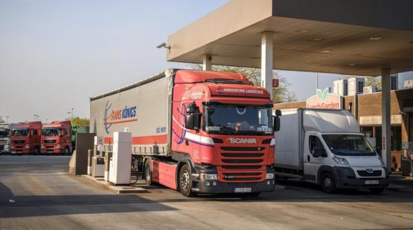 Un şofer român de TIR a făcut plinul de 262 de ori în Belgia, însă nu a plătit niciodată