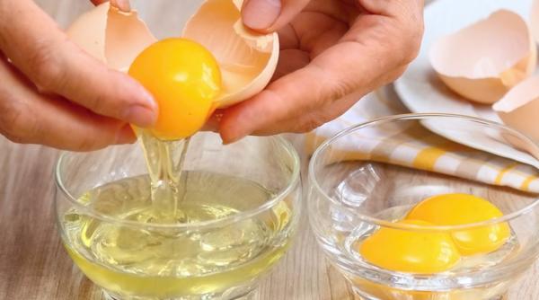 Detergent ecologic, făcut din albușurile rămase! Un turc ingenios, la care vei apela mereu 