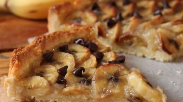 Tartă cu banane și ciocolată. O rețetă cu adevărat uimitoare, potrivită celor care țin la siluetă