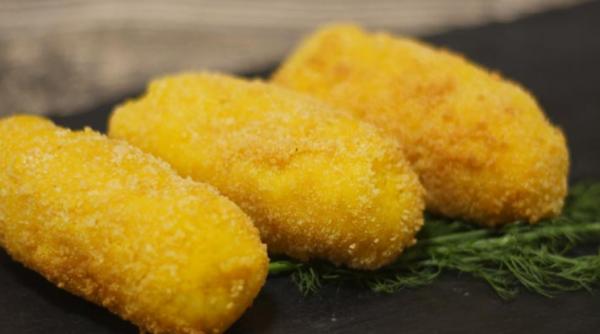 Crochete de cartofi cu șuncă fiartă. Cea mai tare rețetă: crocante la exterior, moale la interior