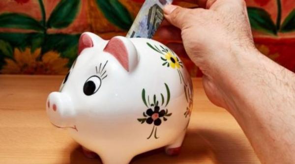 Horoscop. Cad bani din cer, în luna mai, pentru cinci semne ale zodiacului