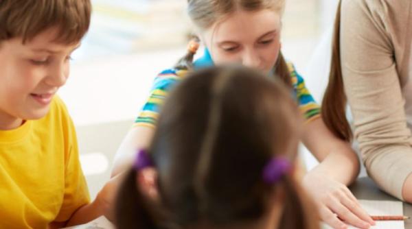 Cursuri de limba română, organizate în școlile din Italia. Ce pași trebuie să urmeze părinții 