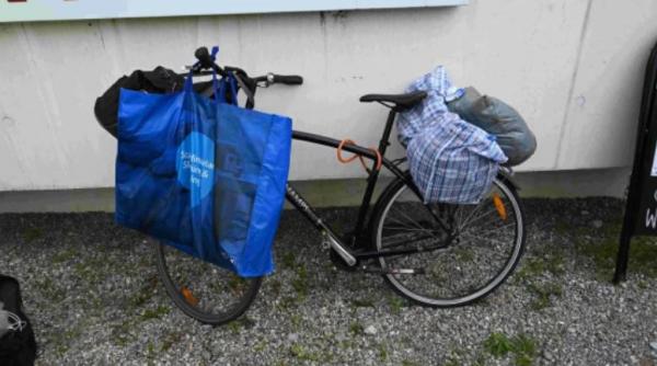 Elveția. Un român a băgat în spital doi polițiști, după ce i-a atacat cu o bară de fier 