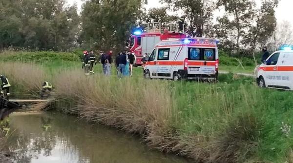 Italia. Tânăr român, moarte suspectă după un accident straniu: A ajuns cu mașina, inexplicabil, într-un canal