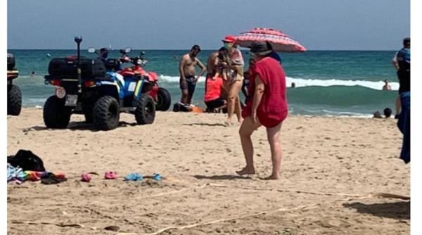 Spania. Un copil român de 6 ani, înecat în timp ce era în apă cu mama și frățiorul lui