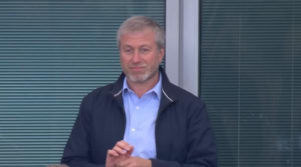 E oficial. Abramovici pierde definitiv clubul Chelsea. Guvernul Marii Britanii a autorizat vânzarea 