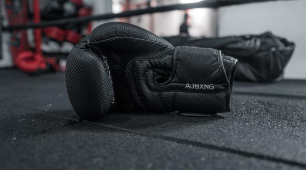 Un campion de box ucrainean semiprofesionist a murit pe front apărându-și țara împotriva forțelor rusești. Președintele federației de box: „O pierdere ireparabilă pentru familia noastră de box”