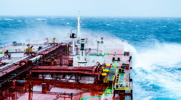 Două petroliere sub pavilion Grecia, capturate în Iran, după o acţiune asemănătoare a autorităţilor elene