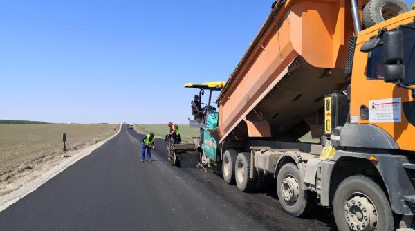 Restricțiile de trafic pe autostrada București-Constanța se prelungesc. Și circulația de la Pasajul Unirii va fi oprită, deoarece intră în consolidare