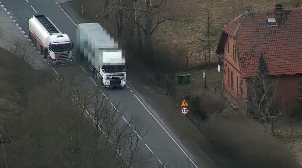 Germania. Șoferi de TIR amendați după ce poliția a folosit o dronă pentru a verifica distanța dintre camioane