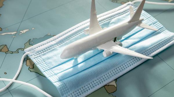 În ce țări turistice vor avea nevoie românii de certificat verde și unde nu. Condiții de intrare în Spania, Franţa, Italia sau Grecia