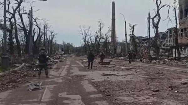 Luptătorii de la Azovstal se pot confrunta cu pedeapsa cu moartea. În prezent sunt 2.300 de prizonieri ucraineni