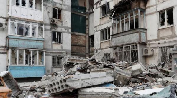 Prinși în capcană. Mii de civili din orașul Severodonețk nu pot fi evacuați din cauza luptelor