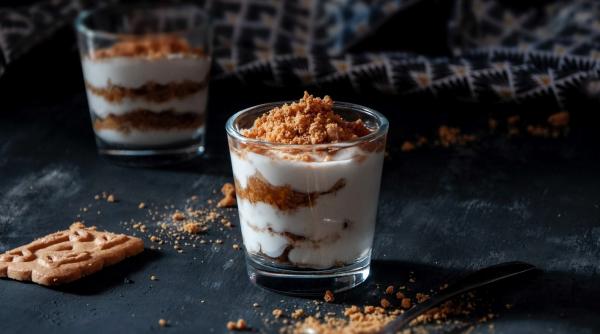 Tiramisu leneș - cum să faci cel mai delicios desert "la pahar". E gata în doar 10 minute