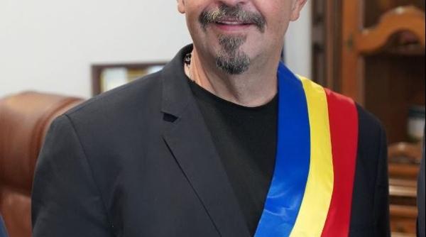 Piedone se laudă că primește scrisori în închisoare de la românii din Diaspora. A făcut publică adresa de corespondență