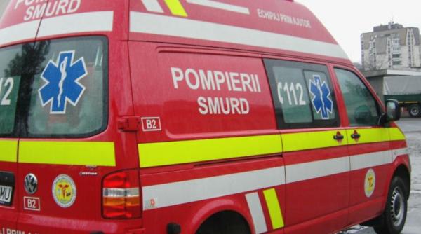 Un român a murit pe loc, zbrobit de tractorul care s-a răsturnat