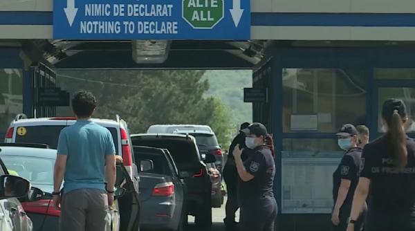 Cozi uriașe la vama Leuşeni. Șoferii români au nervii întinși la maximum: Timpii de așteptare sunt de 3-4 zile