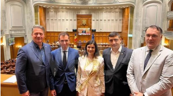 Deputatul italian Di Maio, misiune în România: "Mi-am dorit să fiu acolo și datorită integrării puternice a comunității românești"