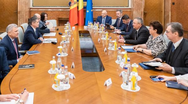 Ciucă, întrevedere cu ministrul moldovean al Apărării: România reafirmă sprijinul pentru candidatura Moldovei la aderarea în UE