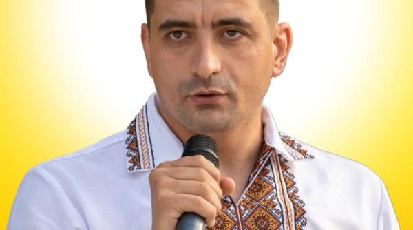 George Simion anunță data la care se însoară. "Aștept toți românii să se bucure alături de mine. Să veniți în cămașă populară!"