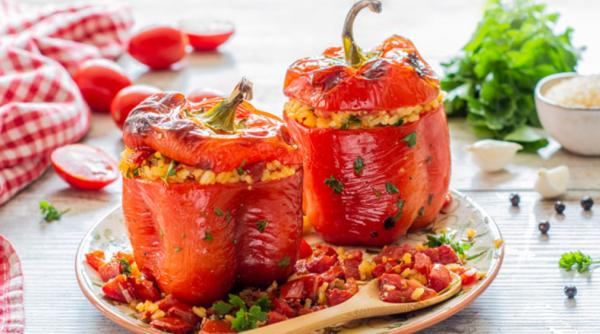 Ardei umpluți cu orez în stil italian - rețeta tradițională. I se mai spune și "mâncarea zeilor"