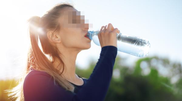 Austria. O româncă, aflată în vizită la prietena ei, a ajuns la spital după ce a băut detergent: Pe sticlă nu existau avertismente