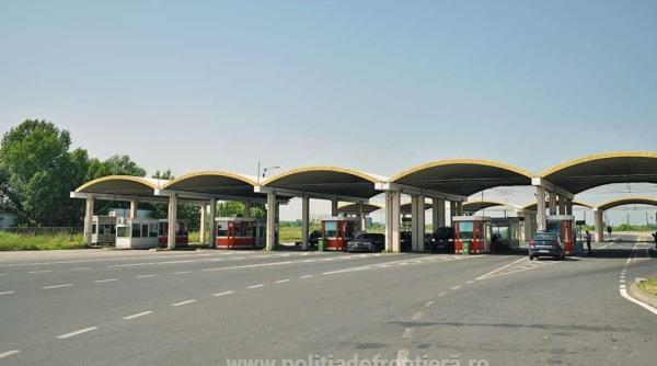 Microbuz cu pasageri, oprit la intrarea în țară. Şoferul a fost arestat preventiv