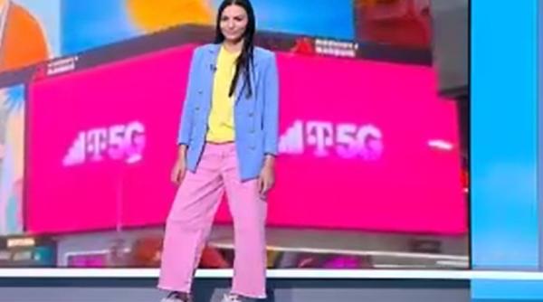 Lucrările unei românce, expuse în Times Square: „A fost o onoare să fiu prima”