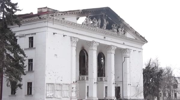 Amnesty: Bombardarea teatrului din Mariupol este clar o crimă de război